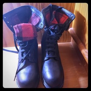 Black Winter boots Waterproof
